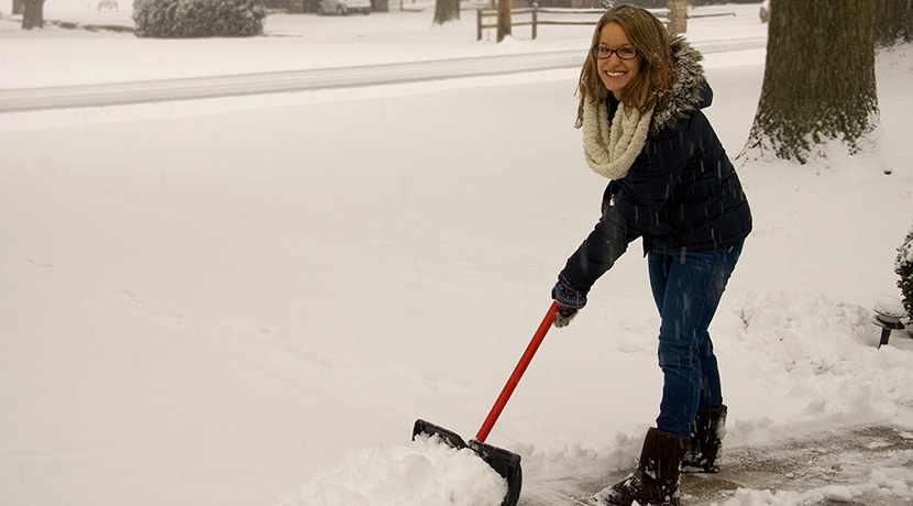 How To Maintain Your Concrete Driveway & Sidewalks in Winter